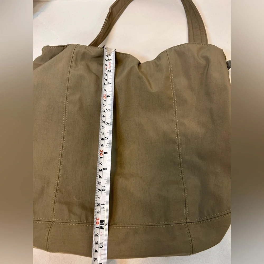 Zara‎ Hobo Olive Canvas Shoulder Bag adjustable side straps magnetic closure